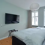 Luxury In The Heart Of Lägenhet *